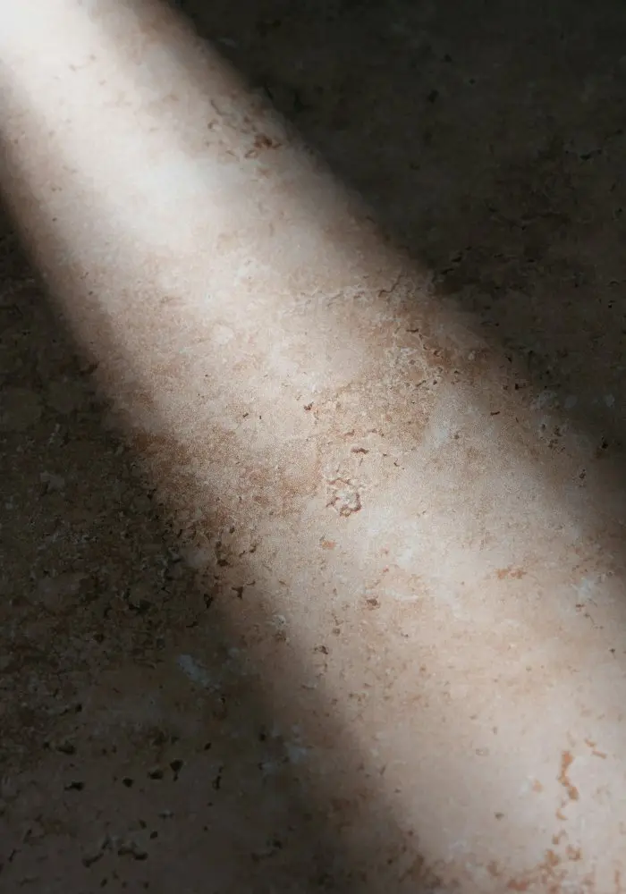 Art shaped by light and shadow